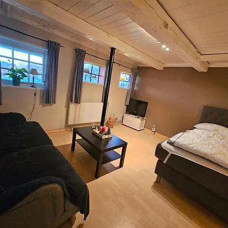 Föhrzeit 2 Klein Und Fein Mit Terrasse, Friesisch Gemütlich * Borgsum